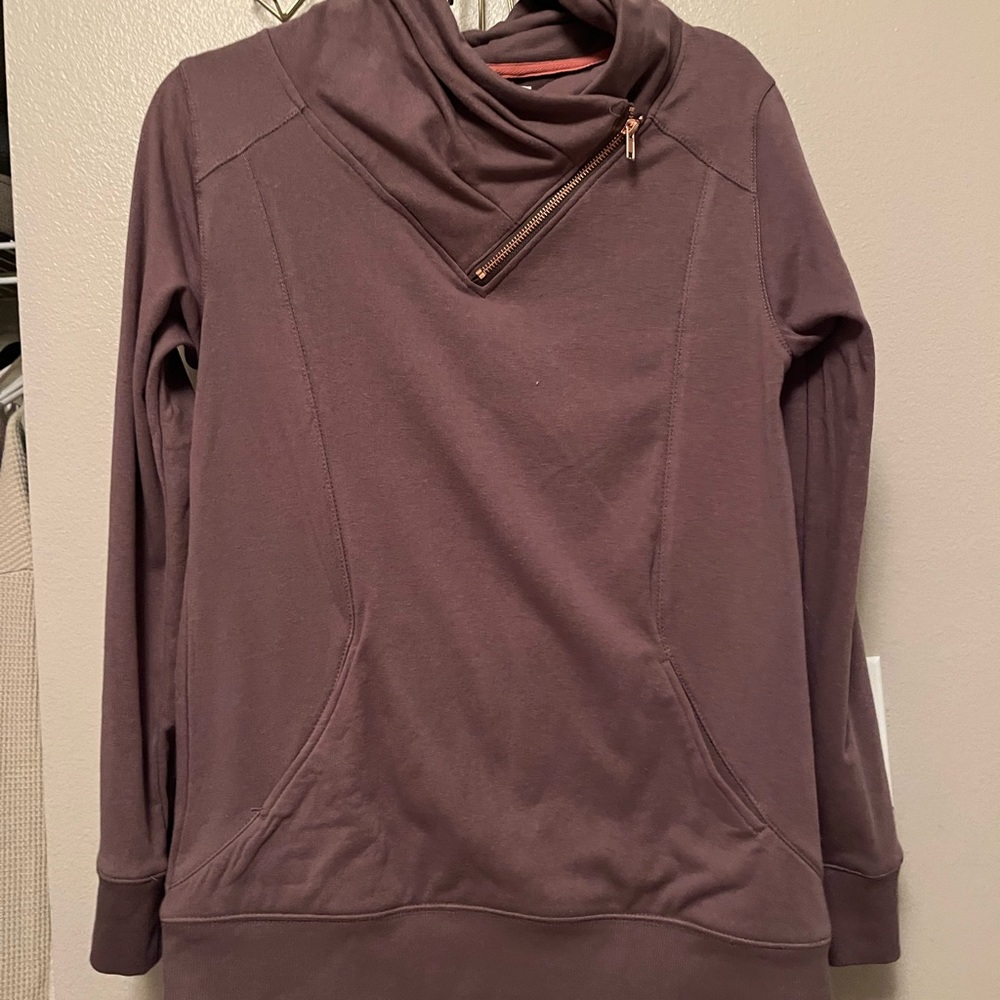 Burgundy Maurice’s Athletic Zip sweatshirt